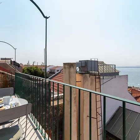 شقة Alfama Terrace River View By Lovelystay