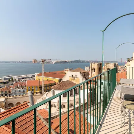 شقة Alfama Terrace River View By Lovelystay Lisboa